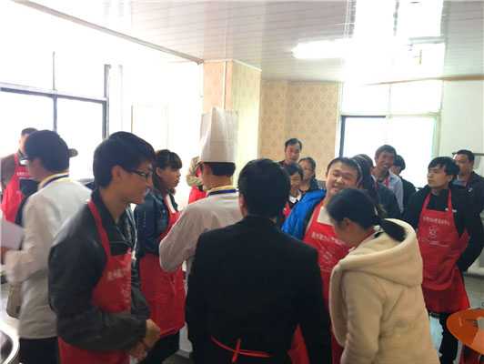 魅力小吃培訓學員小吃培訓期間學員交流學習心得現場案例